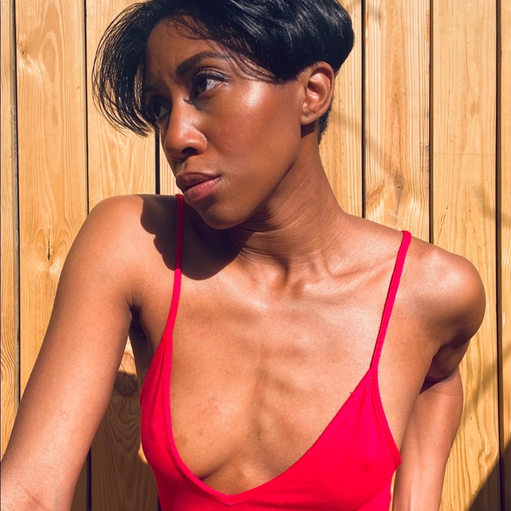 Meet your Posher, Tia